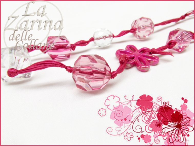 perla rosa, cristalli plastica, collana filo rosa, collane romantiche, bijoux romantici, collana particolare, 
